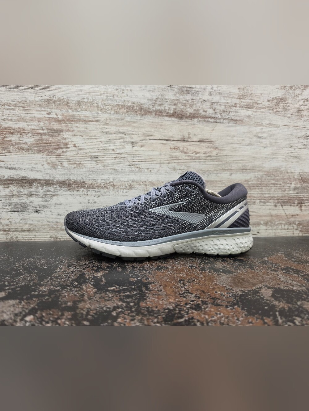 Mens Brooks Ghost 11 Running Shoes Sz 10 2E Wide Used 1102882E003